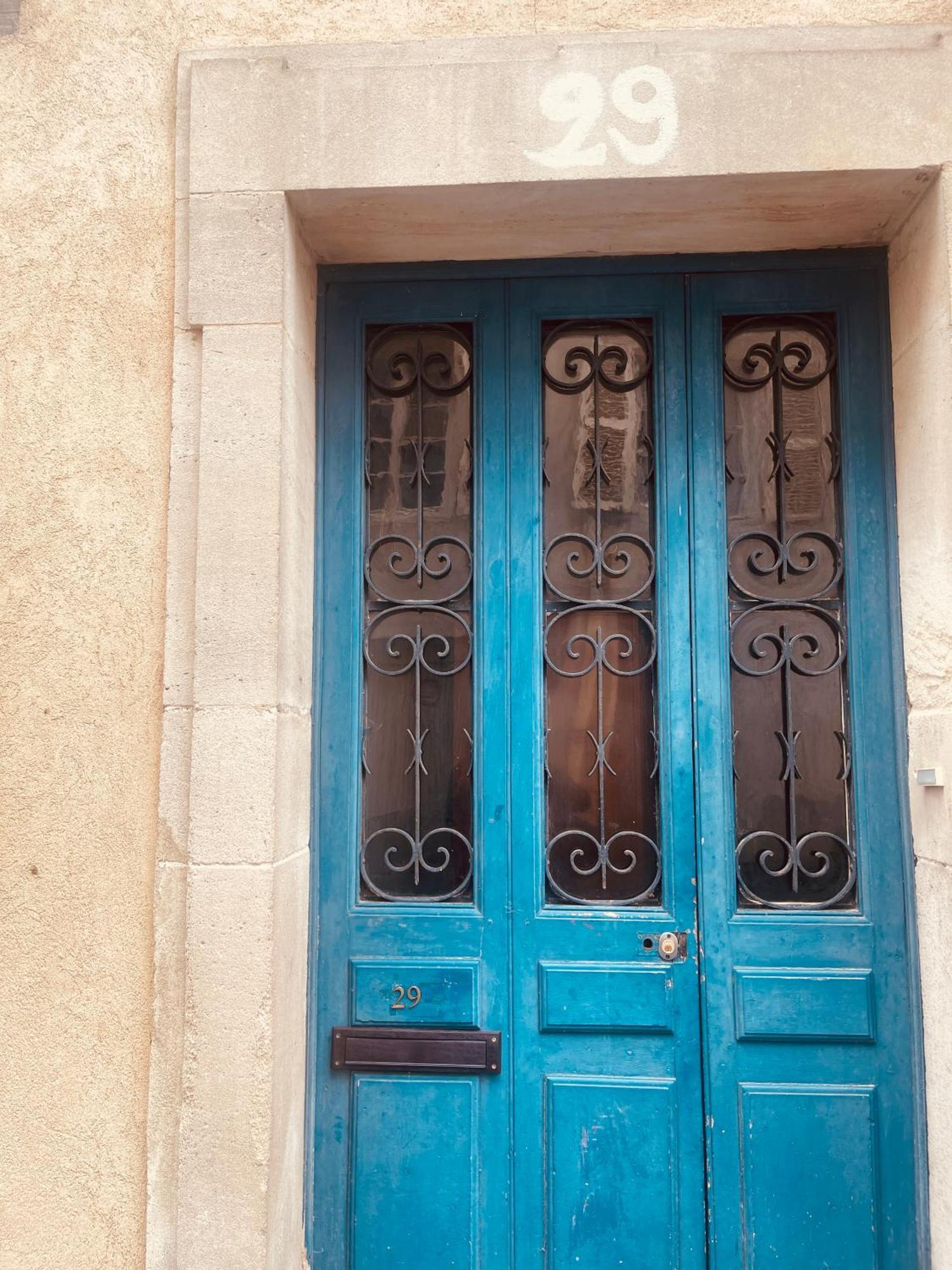Rent Big Room With Breakfast Free In Old City Nancy Exterior photo